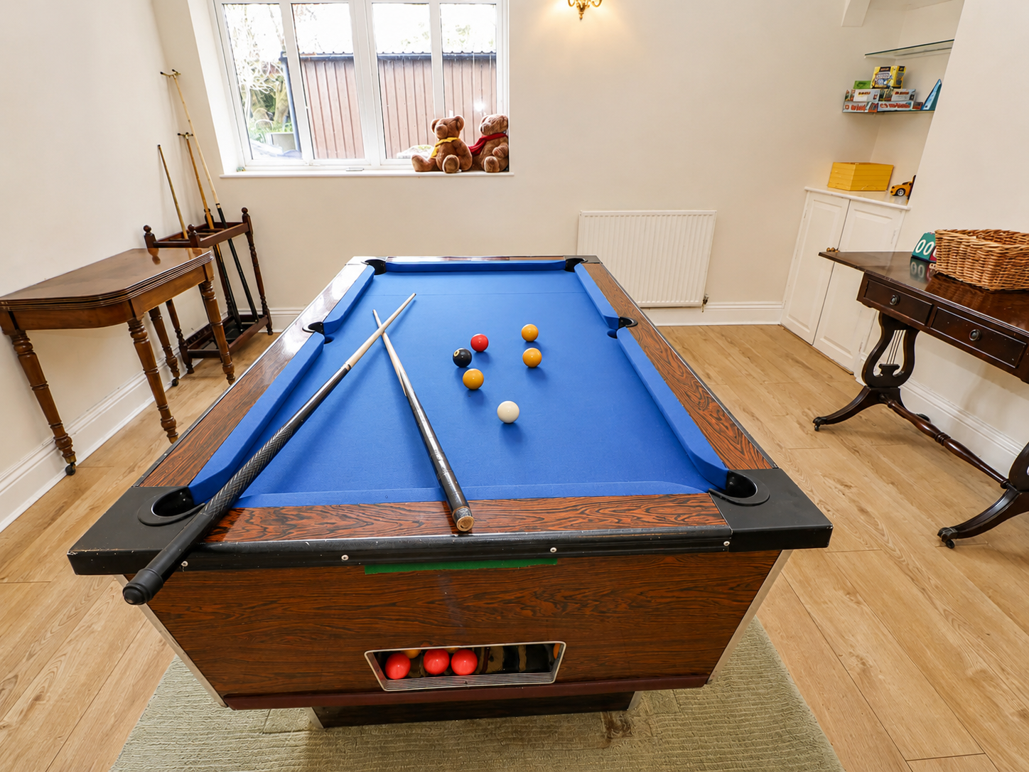 Games room with pool table at Heather Brae